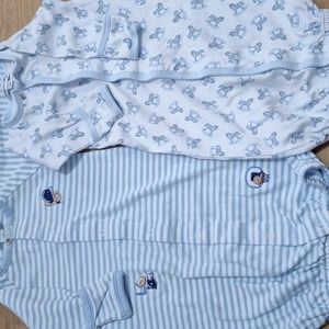 Boys Kissy Kissy Magnolia Baby lot of 2 newborn gowns
